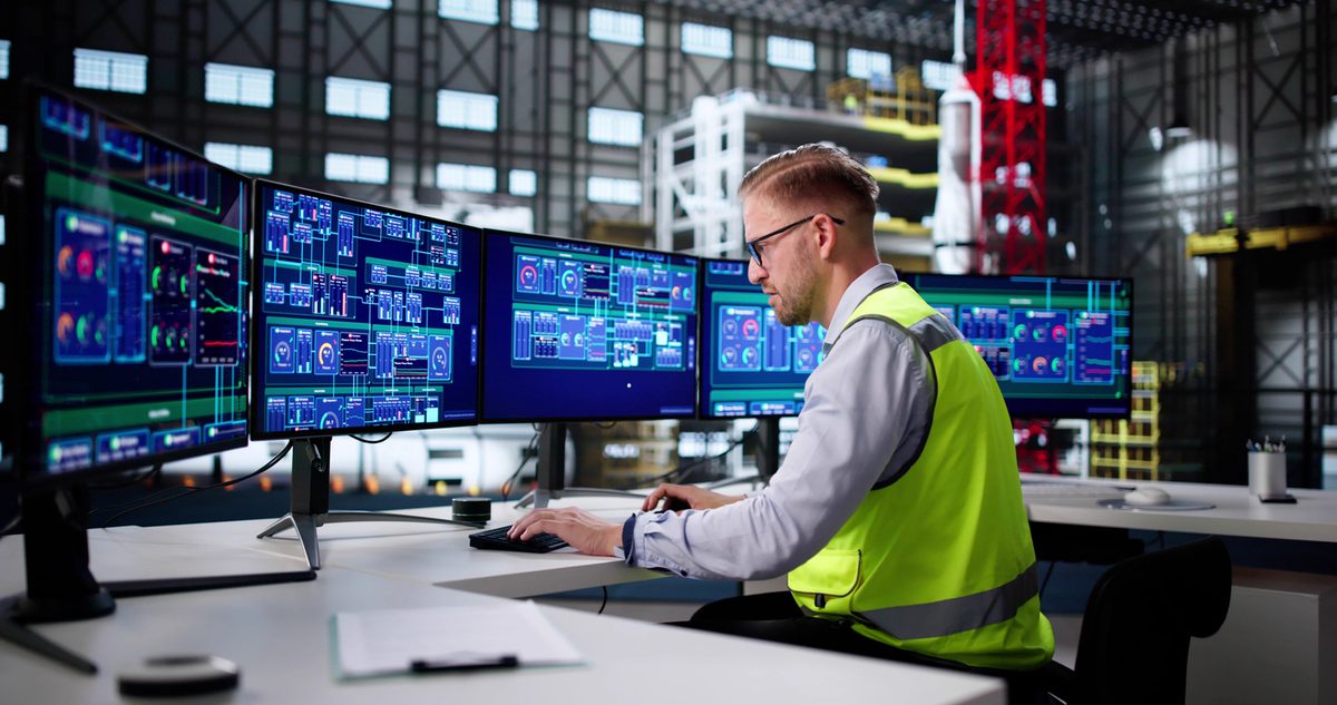 Industrial control room - automation, advanced control and process energy monitoring by Enviro-Experts
